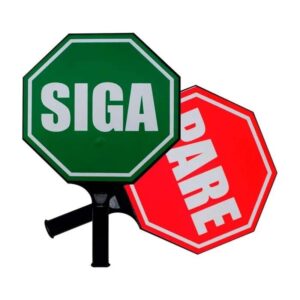 PALETA DE PLÁSTICO (PARE Y SIGA)